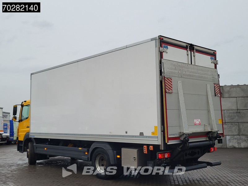 Mercedes-Benz Atego 1524 Atego 4X2 16tons Thermo King T-1200R Cooler Automatic 1500kg Ladebordwand - Truk berpendingin: gambar 2 Mercedes-Benz Atego 1524 Atego 4X2 16tons Thermo King T-1200R Cooler Automatic 1500kg Ladebordwand - Truk berpendingin: gambar 2