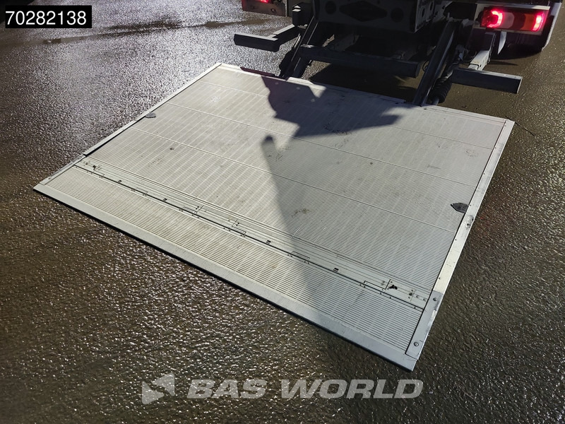 Mercedes-Benz Atego 1524 Atego 4X2 6-Cylinder Auromatic Thermo King Euro 6 - Truk berpendingin: gambar 5 Mercedes-Benz Atego 1524 Atego 4X2 6-Cylinder Auromatic Thermo King Euro 6 - Truk berpendingin: gambar 5