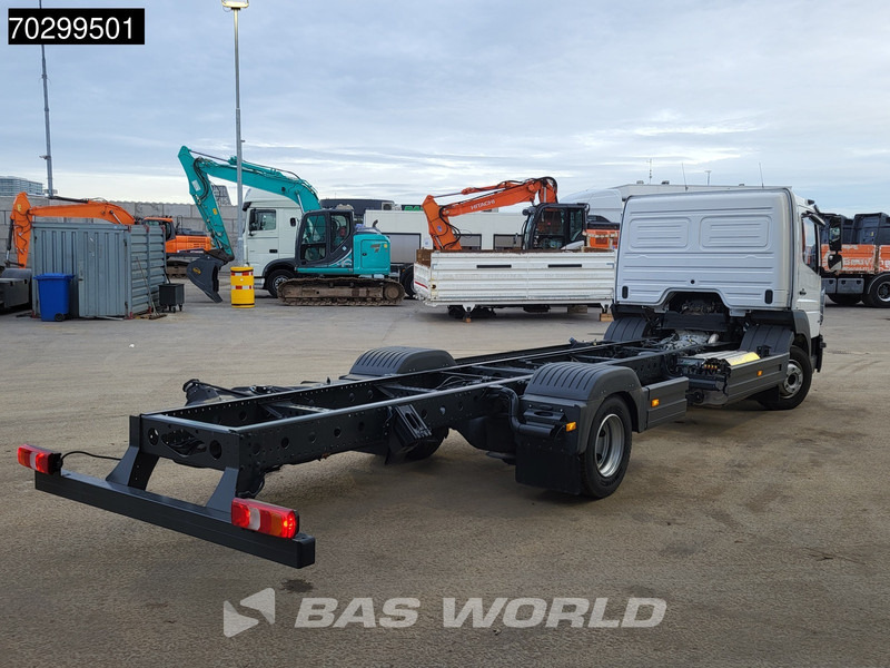 Mercedes-Benz Atego 816 Atego 4X2 LIKE NEW 8tons chassis Automatic PTO Euro 6 - Truk sasis: gambar 5 Mercedes-Benz Atego 816 Atego 4X2 LIKE NEW 8tons chassis Automatic PTO Euro 6 - Truk sasis: gambar 5