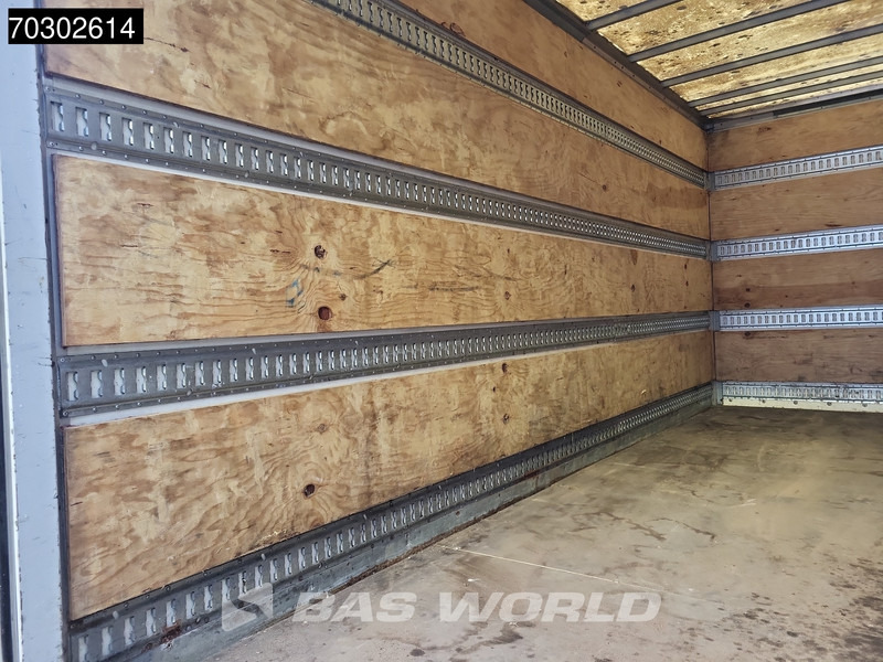 Mercedes-Benz Atego 818 Atego 4X2 8tonner Automatic 1500kg Ladebordwand Euro 4 - Truk box: gambar 5 Mercedes-Benz Atego 818 Atego 4X2 8tonner Automatic 1500kg Ladebordwand Euro 4 - Truk box: gambar 5