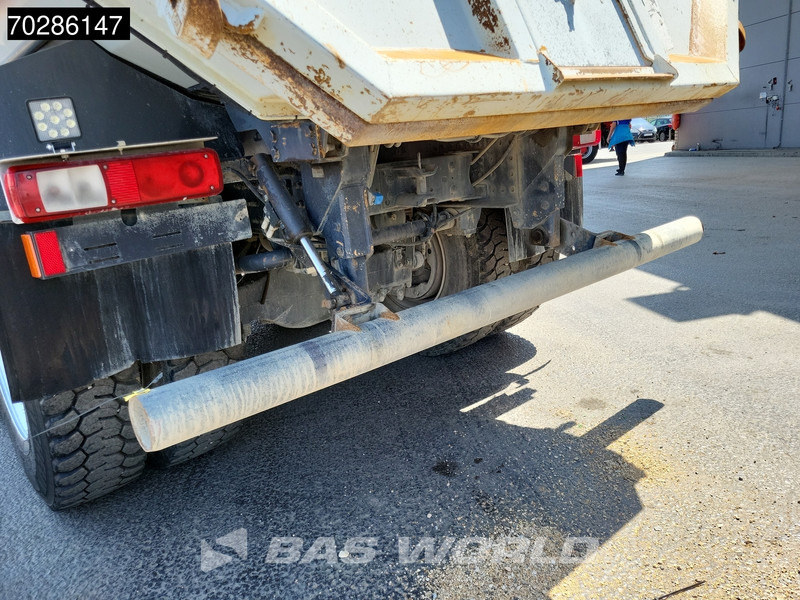 Leasing Renault Kerax 460 8X4 17m3 tipper Automatic Big-Axle Retarder Steel suspension Euro 5 Renault Kerax 460 8X4 17m3 tipper Automatic Big-Axle Retarder Steel suspension Euro 5: gambar 18