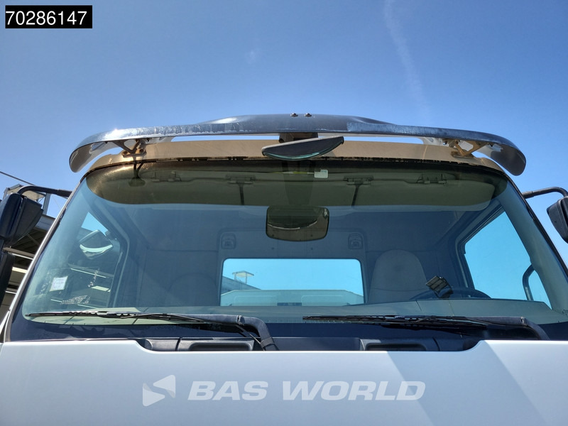 Leasing Renault Kerax 460 8X4 17m3 tipper Automatic Big-Axle Retarder Steel suspension Euro 5 Renault Kerax 460 8X4 17m3 tipper Automatic Big-Axle Retarder Steel suspension Euro 5: gambar 14