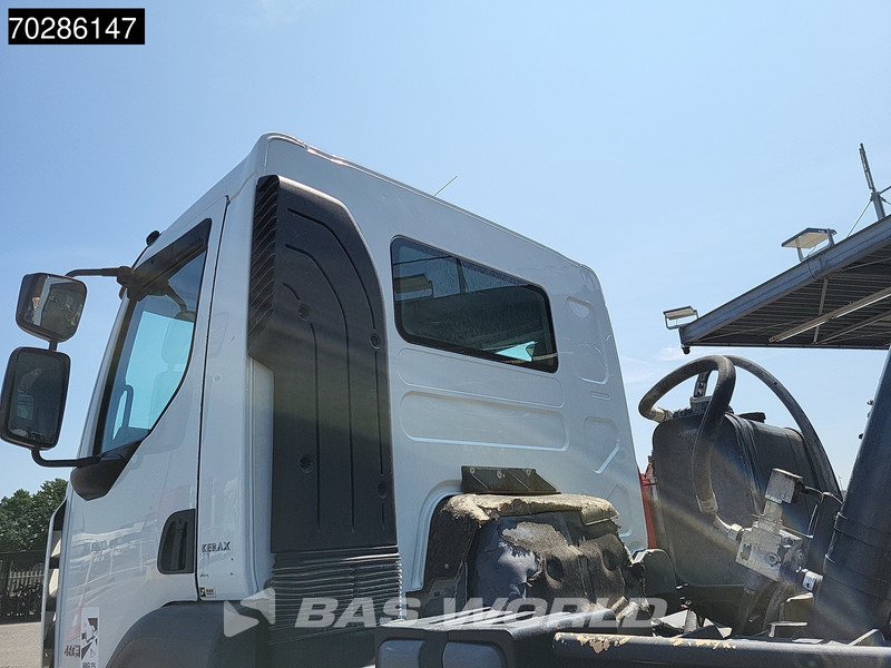 Leasing Renault Kerax 460 8X4 17m3 tipper Automatic Big-Axle Retarder Steel suspension Euro 5 Renault Kerax 460 8X4 17m3 tipper Automatic Big-Axle Retarder Steel suspension Euro 5: gambar 6
