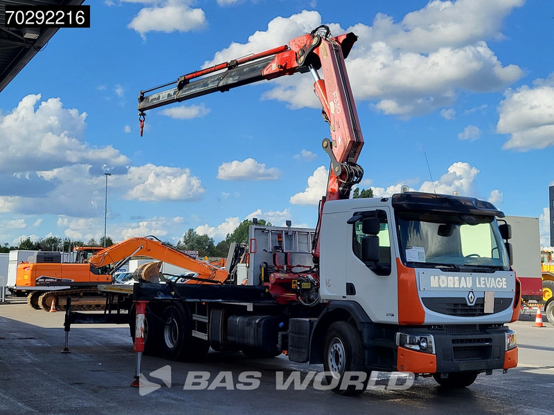 Renault Premium 370 6X2 Fassi F330B.23 Kran Crane Manual Big-Axle Lift-Axle Euro 4 - Truk flatbed, Truk derek: gambar 3 Renault Premium 370 6X2 Fassi F330B.23 Kran Crane Manual Big-Axle Lift-Axle Euro 4 - Truk flatbed, Truk derek: gambar 3