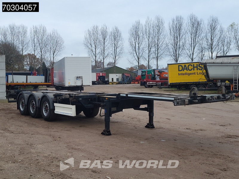 Renders 800 3 axles TUV 10/26 Multi 45'ft Lifting Axle - Semi-trailer pengangkut mobil: gambar 5 Renders 800 3 axles TUV 10/26 Multi 45'ft Lifting Axle - Semi-trailer pengangkut mobil: gambar 5