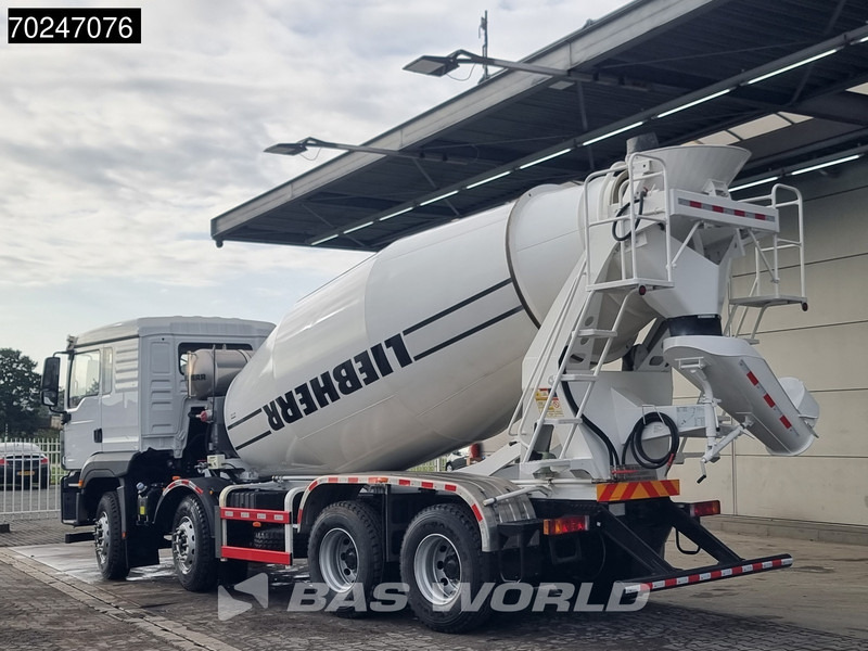 SHACMAN 8x4 EURO 6 8X4 NEW! 8m3 Liebherr Mixer Big-Axle Steel Suspension - Truk pengaduk beton: gambar 2 SHACMAN 8x4 EURO 6 8X4 NEW! 8m3 Liebherr Mixer Big-Axle Steel Suspension - Truk pengaduk beton: gambar 2