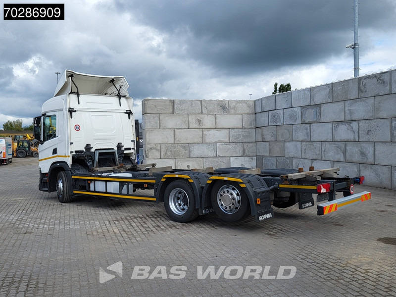 Scania G320 6X2 BDF Lift Axle Automatic Euro 6 - Pengangkut kontainer/ Container truck: gambar 2 Scania G320 6X2 BDF Lift Axle Automatic Euro 6 - Pengangkut kontainer/ Container truck: gambar 2