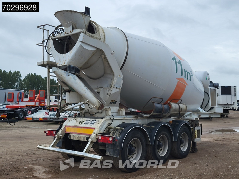 Schwing-Stetter 71/320,AC3 3 axles Concrete 12m3 Lift Axle - Semi-trailer mixer beton: gambar 5 Schwing-Stetter 71/320,AC3 3 axles Concrete 12m3 Lift Axle - Semi-trailer mixer beton: gambar 5