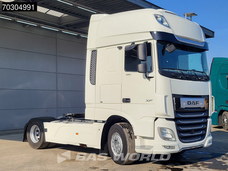 DAF XF 480 4X2 SSC 2xTanks Standklima 70% Tyres ACC - Tractor head: gambar 3 DAF XF 480 4X2 SSC 2xTanks Standklima 70% Tyres ACC - Tractor head: gambar 3