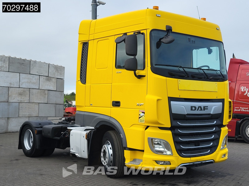 DAF XF 530 4X2 SC Full-Air ACC Navi Euro 6 - Tractor head: gambar 3 DAF XF 530 4X2 SC Full-Air ACC Navi Euro 6 - Tractor head: gambar 3