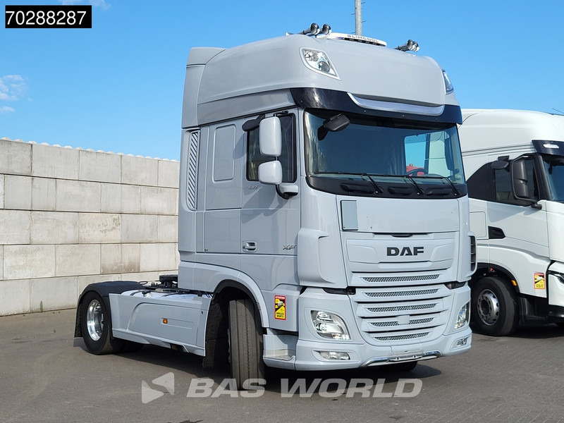 DAF XF 530 4X2 SSC ADR Standklima ACC 2x Tanks Navi Euro 6 - Tractor head: gambar 3 DAF XF 530 4X2 SSC ADR Standklima ACC 2x Tanks Navi Euro 6 - Tractor head: gambar 3