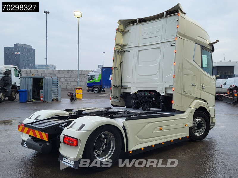 DAF XG+ 530 4X2 Top Condition! XG+ Retarder 2xTanks Leather Alcoa's Standklima ACC Euro 6 - Tractor head: gambar 5 DAF XG+ 530 4X2 Top Condition! XG+ Retarder 2xTanks Leather Alcoa's Standklima ACC Euro 6 - Tractor head: gambar 5