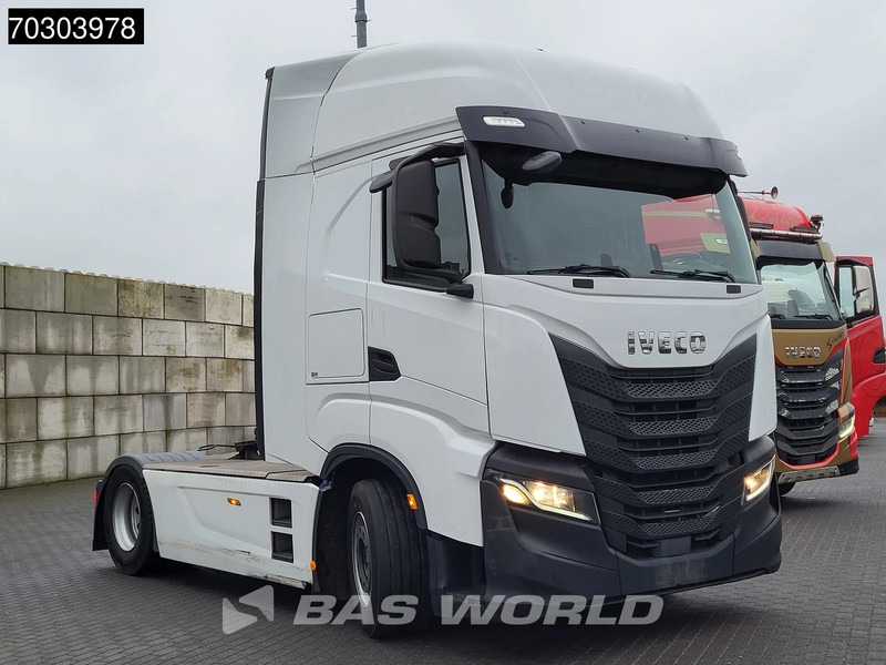 Iveco S-Way 480 S-Way 4X2 Retarder LED Navi - Tractor head: gambar 3 Iveco S-Way 480 S-Way 4X2 Retarder LED Navi - Tractor head: gambar 3