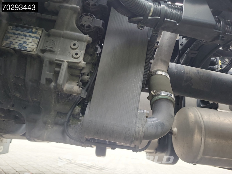 Iveco S-Way 490 4X2 Retarder Standairco 2xTanks ACC LED Navi Euro 6 - Tractor head: gambar 5 Iveco S-Way 490 4X2 Retarder Standairco 2xTanks ACC LED Navi Euro 6 - Tractor head: gambar 5