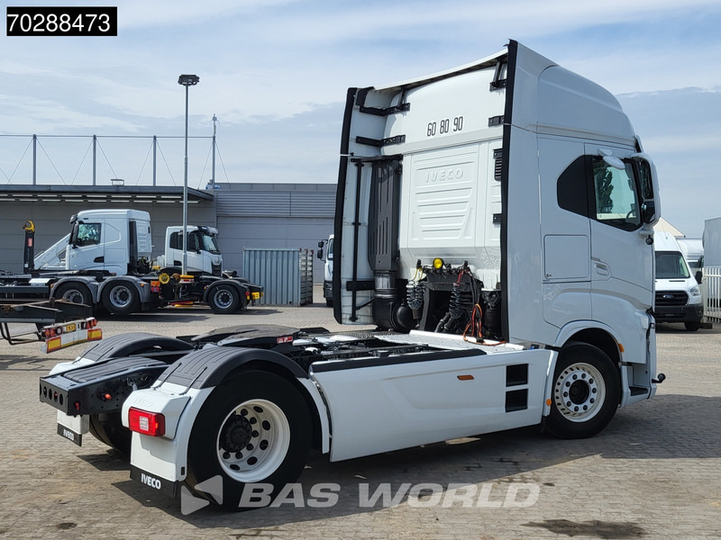 Iveco S-Way 510 S-Way 4X2 Full-Air 2xTanks Retarder Standklima Navi ACC LED Euro 6 - Tractor head: gambar 5 Iveco S-Way 510 S-Way 4X2 Full-Air 2xTanks Retarder Standklima Navi ACC LED Euro 6 - Tractor head: gambar 5