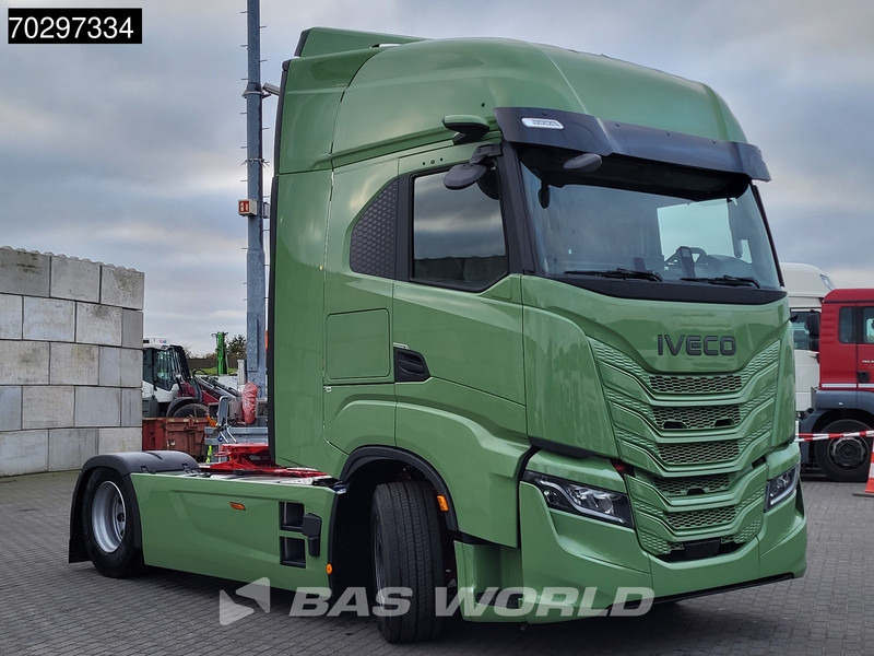 Iveco S-Way 580 4X2 NEW! Standklima Navi ACC LED Euro 6 - Tractor head: gambar 3 Iveco S-Way 580 4X2 NEW! Standklima Navi ACC LED Euro 6 - Tractor head: gambar 3
