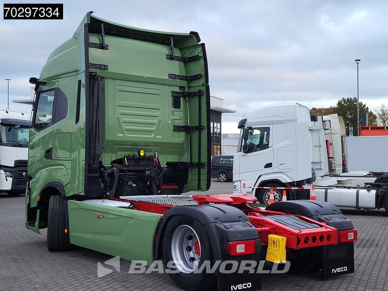 Iveco S-Way 580 4X2 NEW! Standklima Navi ACC LED Euro 6 - Tractor head: gambar 2 Iveco S-Way 580 4X2 NEW! Standklima Navi ACC LED Euro 6 - Tractor head: gambar 2