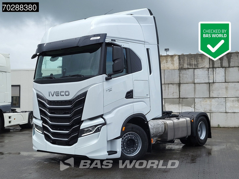 Iveco S-way 580 4X2 NEW! 2x Tanks Navi ACC Standklima - Tractor head: gambar 1 Iveco S-way 580 4X2 NEW! 2x Tanks Navi ACC Standklima - Tractor head: gambar 1