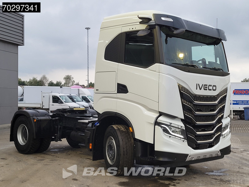 Iveco X-Way 500 4X2 NEW! Retarder Big-Axle Standklima MirrorCam Navi LED ACC Euro 6 - Tractor head: gambar 3 Iveco X-Way 500 4X2 NEW! Retarder Big-Axle Standklima MirrorCam Navi LED ACC Euro 6 - Tractor head: gambar 3