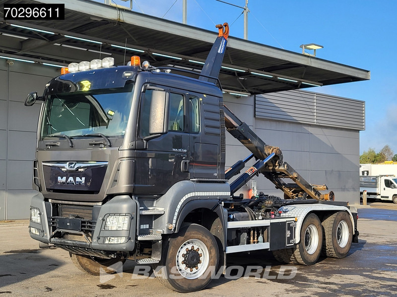MAN TGS 33.510 TGS 6X6 Tractorhead + hooklift 20t AJK 5th wheel Wechselsystem Retarder Automatic - Tractor head: gambar 5 MAN TGS 33.510 TGS 6X6 Tractorhead + hooklift 20t AJK 5th wheel Wechselsystem Retarder Automatic - Tractor head: gambar 5