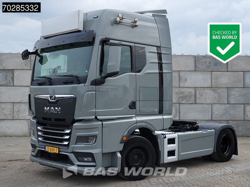MAN TGX 18.510 4X2 GX Retarder 2x Tanks Standklima ACC Euro 6 - Tractor head: gambar 1 MAN TGX 18.510 4X2 GX Retarder 2x Tanks Standklima ACC Euro 6 - Tractor head: gambar 1