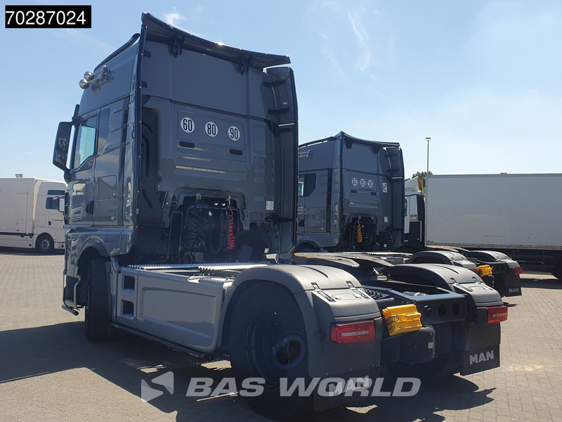 MAN TGX 18.520 4X2 Individual Lion S! GX Retarder Full-Air 2x Tanks Navi LED ACC Euro 6 - Tractor head: gambar 2 MAN TGX 18.520 4X2 Individual Lion S! GX Retarder Full-Air 2x Tanks Navi LED ACC Euro 6 - Tractor head: gambar 2