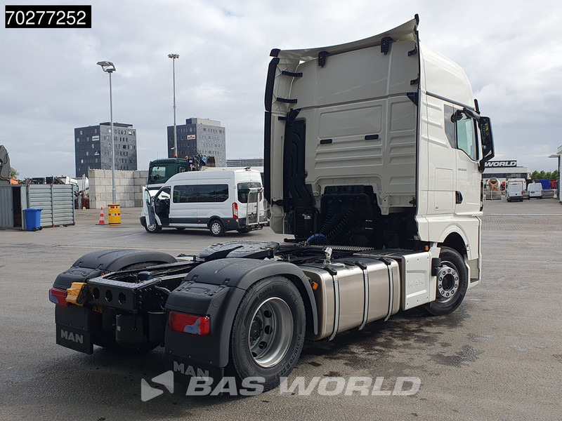 MAN TGX 18.520 4X2 NEW! GX Retarder 2x Tanks Standklima ACC - Tractor head: gambar 5 MAN TGX 18.520 4X2 NEW! GX Retarder 2x Tanks Standklima ACC - Tractor head: gambar 5