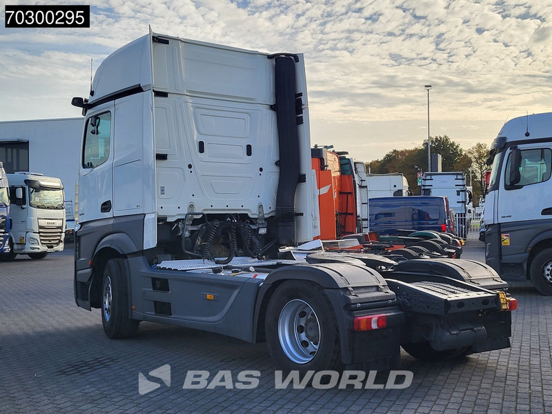 Mercedes-Benz Actros 1845 4X2 GigaSpace Retarder MirrorCam Navi Euro 6 - Tractor head: gambar 2 Mercedes-Benz Actros 1845 4X2 GigaSpace Retarder MirrorCam Navi Euro 6 - Tractor head: gambar 2