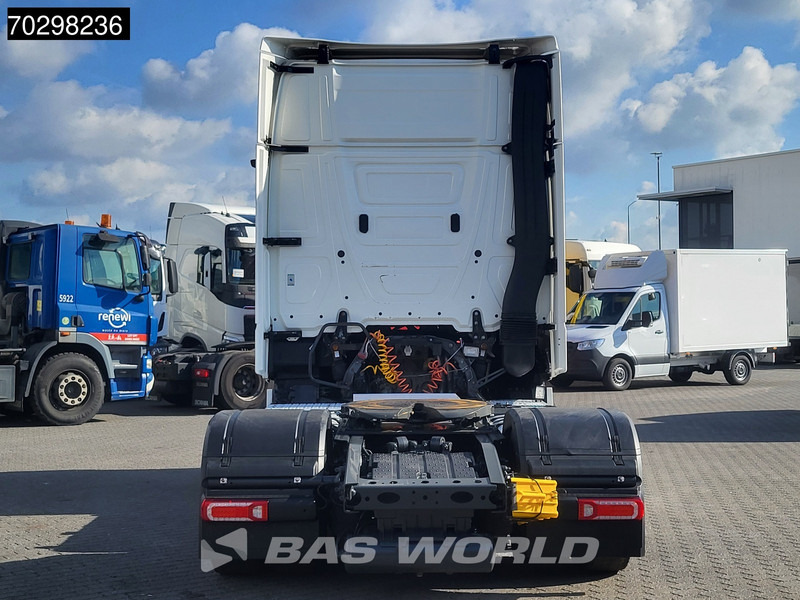 Mercedes-Benz Actros 1845 4X2 Mega Retarder 2xTanks ACC Standklima Euro 6 - Tractor head: gambar 3 Mercedes-Benz Actros 1845 4X2 Mega Retarder 2xTanks ACC Standklima Euro 6 - Tractor head: gambar 3