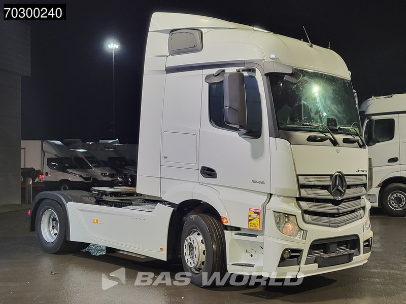 Mercedes-Benz Actros 1845 4X2 StreamSpace Euro 6 - Tractor head: gambar 3 Mercedes-Benz Actros 1845 4X2 StreamSpace Euro 6 - Tractor head: gambar 3