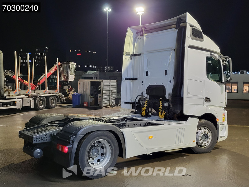 Mercedes-Benz Actros 1845 4X2 StreamSpace Euro 6 - Tractor head: gambar 5 Mercedes-Benz Actros 1845 4X2 StreamSpace Euro 6 - Tractor head: gambar 5
