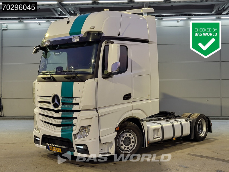 Mercedes-Benz Actros 1845 Actros 4X2 GigaSpace NL-Truck Mega 2xTanks Standklima ACC Euro 6 - Tractor head: gambar 1 Mercedes-Benz Actros 1845 Actros 4X2 GigaSpace NL-Truck Mega 2xTanks Standklima ACC Euro 6 - Tractor head: gambar 1