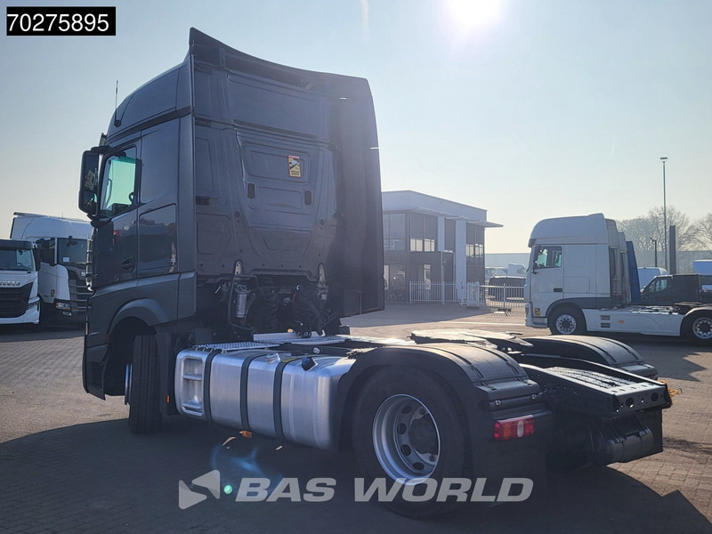 Mercedes-Benz Actros 1851 4X2 BigSpace 2x Tanks - Tractor head: gambar 2 Mercedes-Benz Actros 1851 4X2 BigSpace 2x Tanks - Tractor head: gambar 2