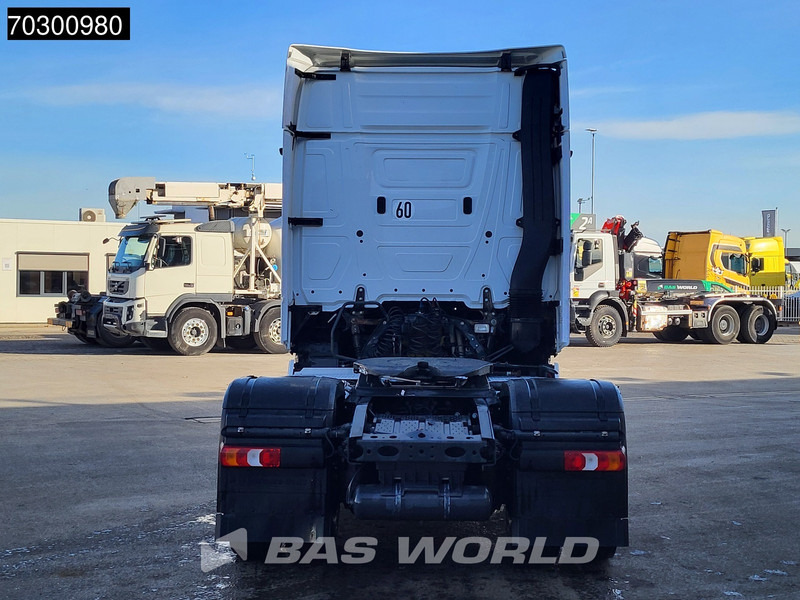 Mercedes-Benz Actros 1853 Actros 4X2 BigSpace Retarder Full-Air Hydraulik Standklima - Tractor head: gambar 3 Mercedes-Benz Actros 1853 Actros 4X2 BigSpace Retarder Full-Air Hydraulik Standklima - Tractor head: gambar 3