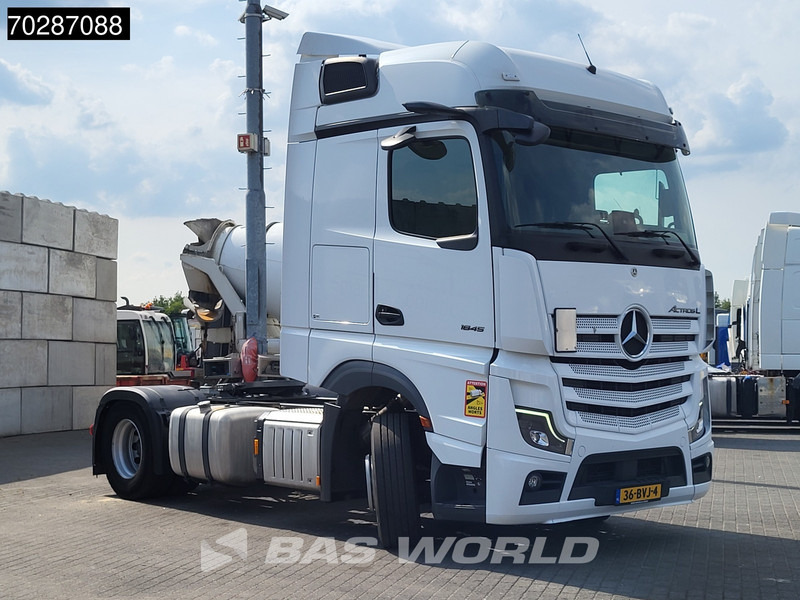 Mercedes-Benz Actros L 1845 4X2 NL-Truck 2xTanks MirrorCam LED Navi PPC Euro 6 - Tractor head: gambar 3 Mercedes-Benz Actros L 1845 4X2 NL-Truck 2xTanks MirrorCam LED Navi PPC Euro 6 - Tractor head: gambar 3
