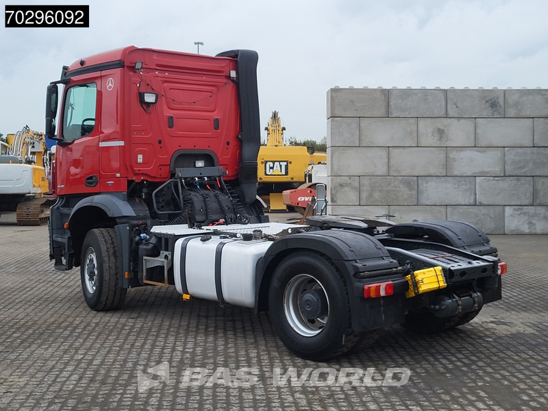 Mercedes-Benz Arocs 1845 Arocs 4X4 Hydrodrive Big-Axle Hydraulic Euro 6 - Tractor head: gambar 2 Mercedes-Benz Arocs 1845 Arocs 4X4 Hydrodrive Big-Axle Hydraulic Euro 6 - Tractor head: gambar 2