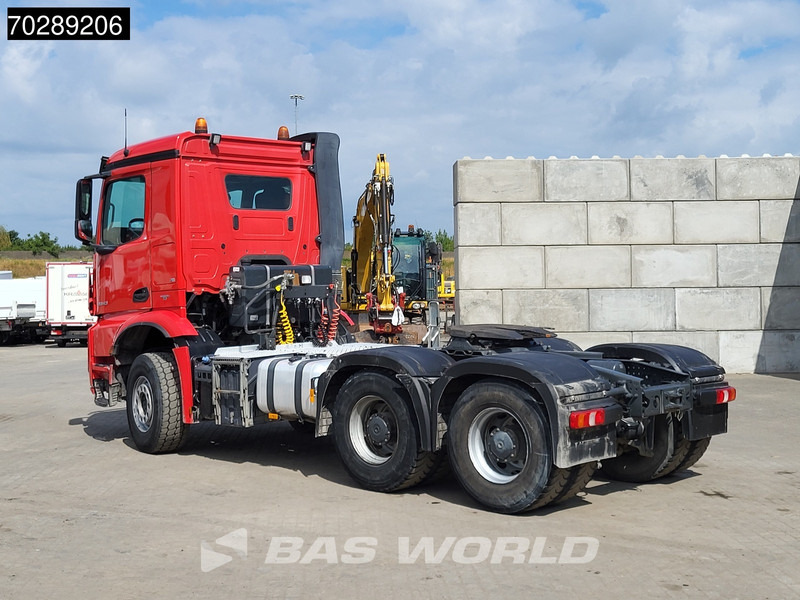 Mercedes-Benz Arocs 3343 6X4 Hydraulik Full-Steel Big-Axle - Tractor head: gambar 2 Mercedes-Benz Arocs 3343 6X4 Hydraulik Full-Steel Big-Axle - Tractor head: gambar 2