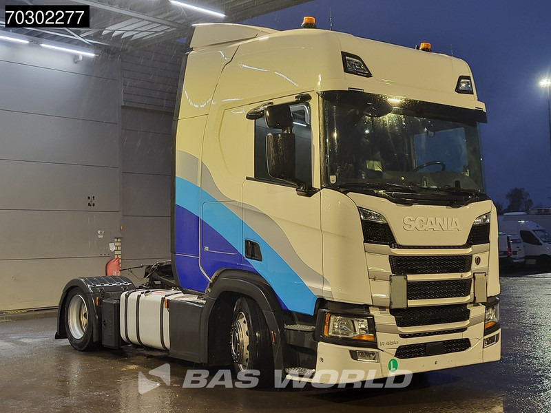 Scania R450 4X2 Mega Hebesattel Retarder 2x Tanks Standklima - Tractor head: gambar 3 Scania R450 4X2 Mega Hebesattel Retarder 2x Tanks Standklima - Tractor head: gambar 3