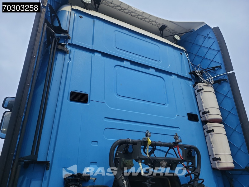 Scania R490 6X2 Retarder Lift+Lenkachse Full-Air 2xTanks Standklima Euro 6 - Tractor head: gambar 5 Scania R490 6X2 Retarder Lift+Lenkachse Full-Air 2xTanks Standklima Euro 6 - Tractor head: gambar 5