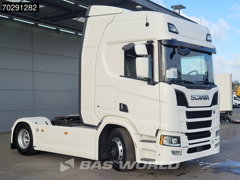 Scania R520 4X2 Low Mileage! Retarder Leder ACC Navi LED Euro 6 - Tractor head: gambar 3 Scania R520 4X2 Low Mileage! Retarder Leder ACC Navi LED Euro 6 - Tractor head: gambar 3