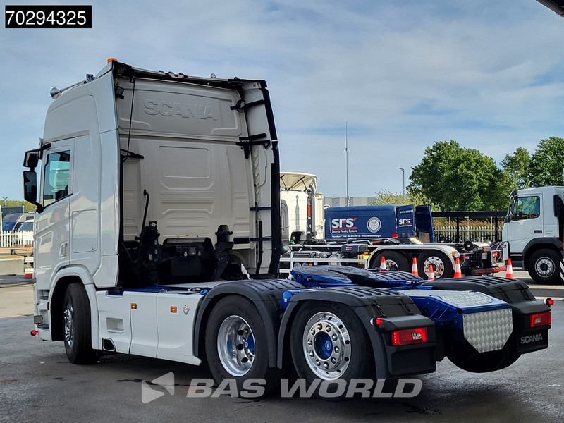 Scania R580 P 6X2 Full-Air Retarder Lift-Axle Leder ACC LED Euro 6 - Tractor head: gambar 2 Scania R580 P 6X2 Full-Air Retarder Lift-Axle Leder ACC LED Euro 6 - Tractor head: gambar 2
