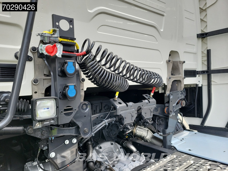 Scania S500 4X2 NEW! Full-Air Retarder Leder 2x Tanks ACC Standklima - Tractor head: gambar 5 Scania S500 4X2 NEW! Full-Air Retarder Leder 2x Tanks ACC Standklima - Tractor head: gambar 5