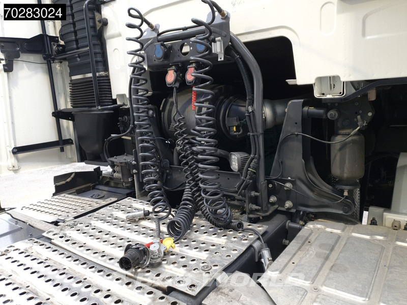 Tractor head Volvo FH 460 4X2 VEB+ I-ParkCool 2x Tanks LED Navi: gambar 5