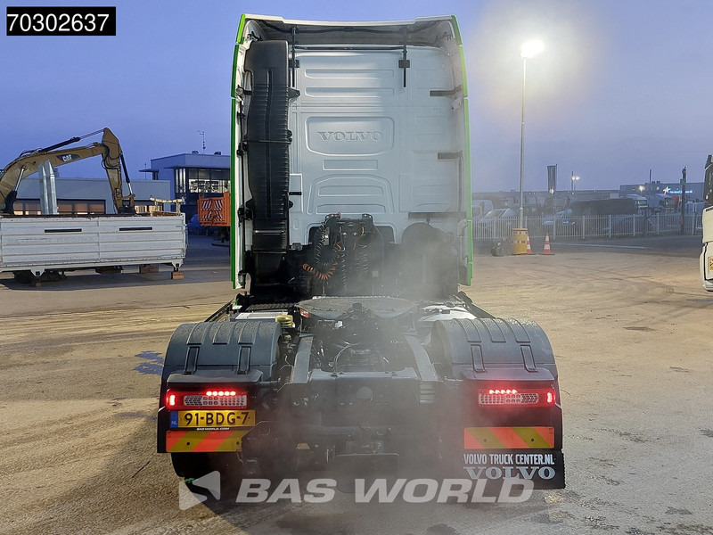 Volvo FH 460 FH 4X2 NL-Truck VEB+ Compressor Trailer-coupling - Tractor head: gambar 3 Volvo FH 460 FH 4X2 NL-Truck VEB+ Compressor Trailer-coupling - Tractor head: gambar 3