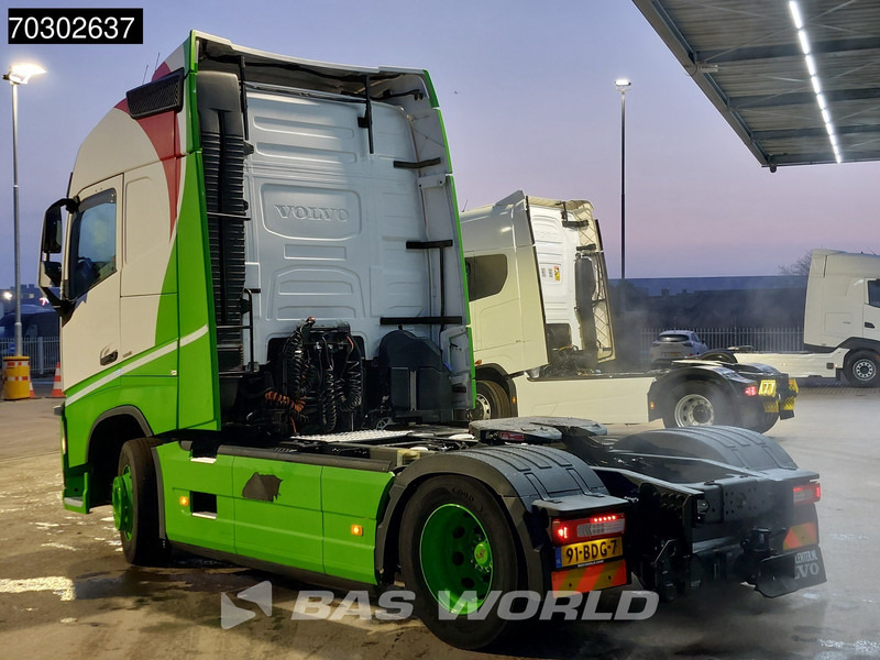 Volvo FH 460 FH 4X2 NL-Truck VEB+ Compressor Trailer-coupling - Tractor head: gambar 2 Volvo FH 460 FH 4X2 NL-Truck VEB+ Compressor Trailer-coupling - Tractor head: gambar 2