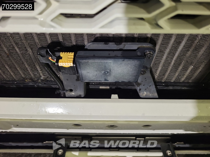 Tractor head Volvo FH 500 4X2 XL TC ADR 2xTanks I-ParkCool Navi LED ACC Euro 6: gambar 17