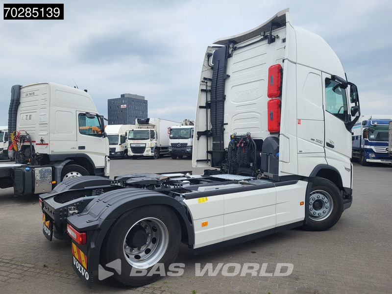 Volvo FH 500 FH 4X2 XL VEB+ 2x Tanks I-ParkCool LED - Tractor head: gambar 5 Volvo FH 500 FH 4X2 XL VEB+ 2x Tanks I-ParkCool LED - Tractor head: gambar 5