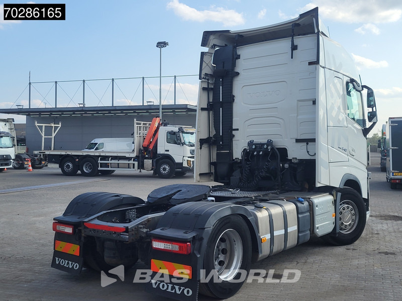 Volvo FH 540 4X2 2x Tanks I-Park Cool ACC Euro 6 - Tractor head: gambar 5 Volvo FH 540 4X2 2x Tanks I-Park Cool ACC Euro 6 - Tractor head: gambar 5