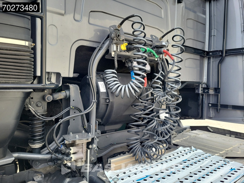 Leasing Volvo FH16 750 4X2 NL-Truck APK 08-2026! XL 2x Tanks Standklima ACC Alcoa's LED Volvo FH16 750 4X2 NL-Truck APK 08-2026! XL 2x Tanks Standklima ACC Alcoa's LED: gambar 6
