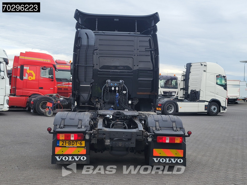 Volvo FM 410 4X2 NL-Truck Full-Air 2x Tanks Euro 6 - Tractor head: gambar 3 Volvo FM 410 4X2 NL-Truck Full-Air 2x Tanks Euro 6 - Tractor head: gambar 3